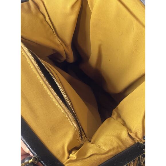 Vtg 70's FLORAL Embroidered Hand Bag Purse HIPPIE FLOWER MoD KISS LOCK Satchel - Picture 6 of 8